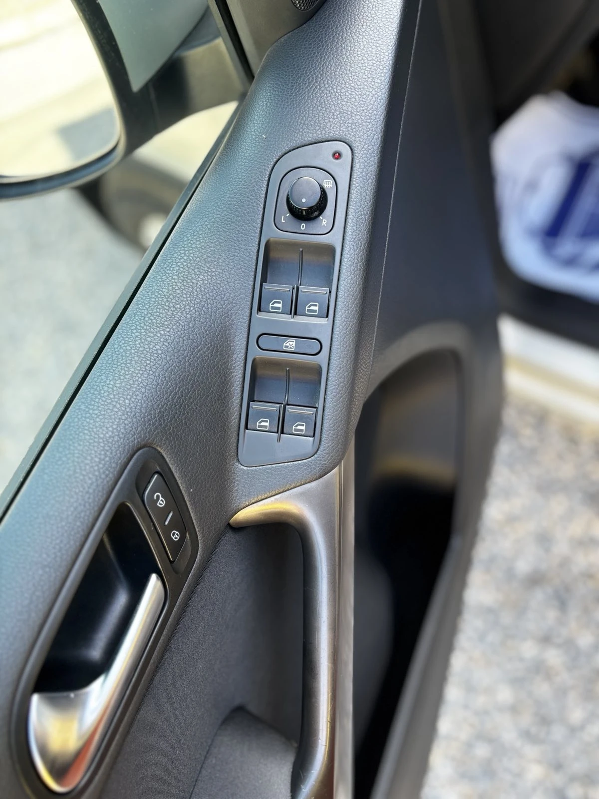 VW Tiguan, снимка 16 - Автомобили и джипове - 55067119