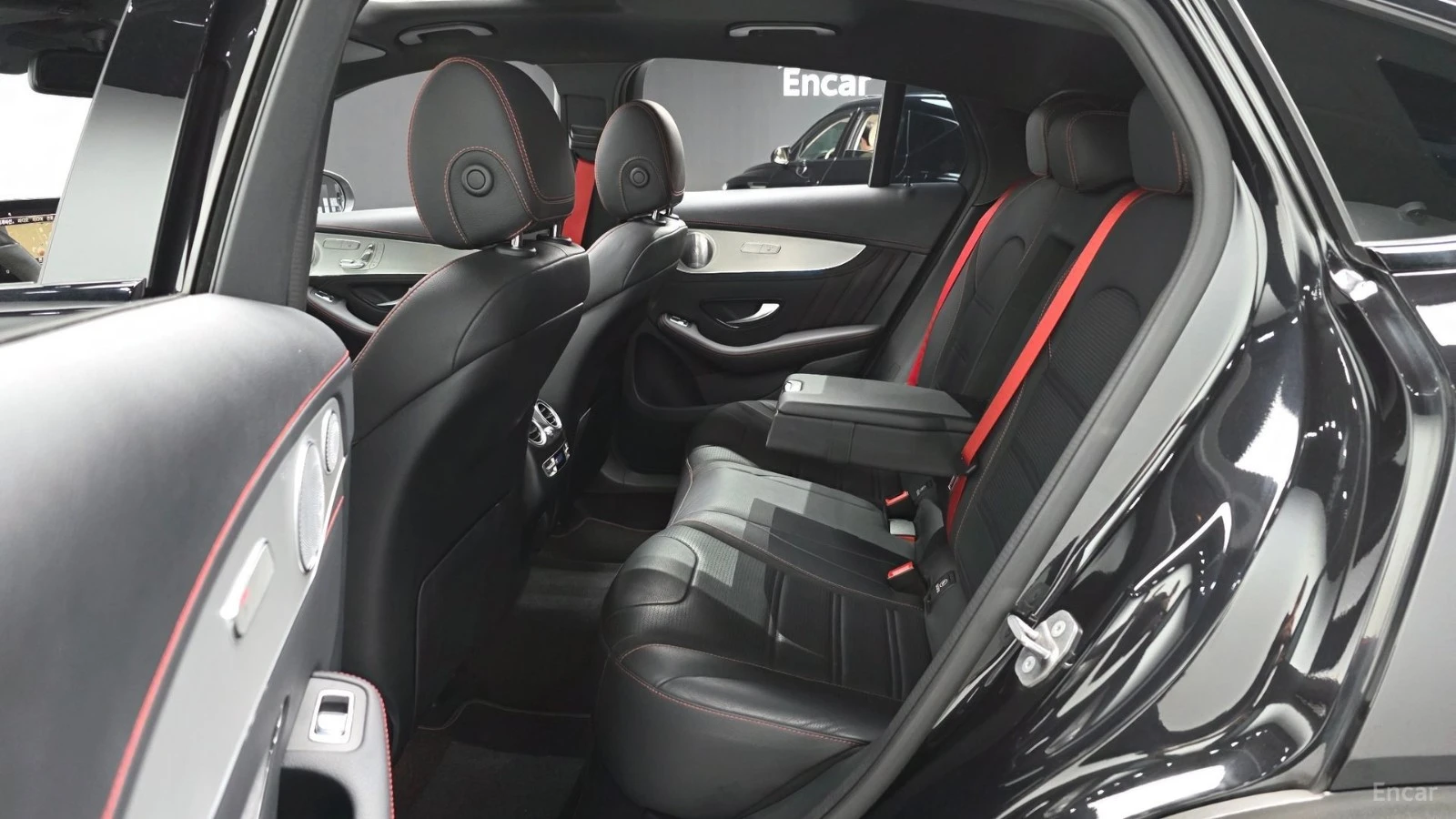 Mercedes-Benz GLC 43 AMG 4MATIC COUPE* HUD* 360* КОЖА* НАВИ* ПАНО, снимка 9 - Автомобили и джипове - 55421806