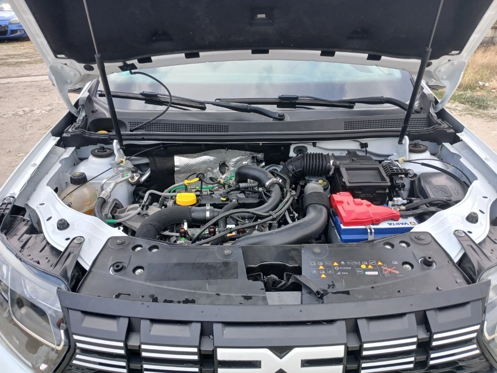 Dacia Duster ГАЗ, снимка 15 - Автомобили и джипове - 55921689