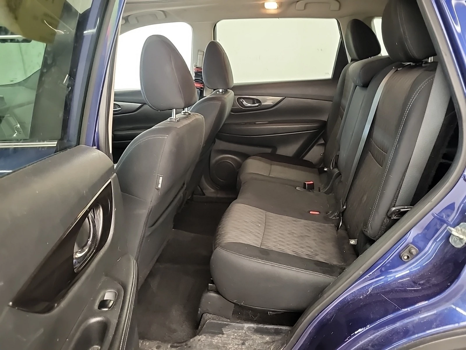 Nissan Rogue SV AWD* ������* ������� | Mobile.bg � ����������� 16