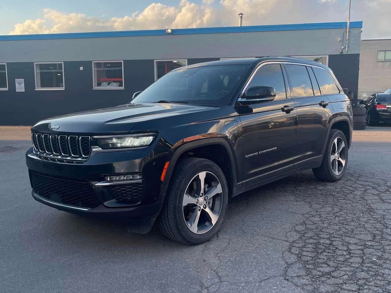 Jeep Grand cherokee * 4x4 * CARFAX * ОПЦИЯ ЗА ФИНАНСИРАНЕ