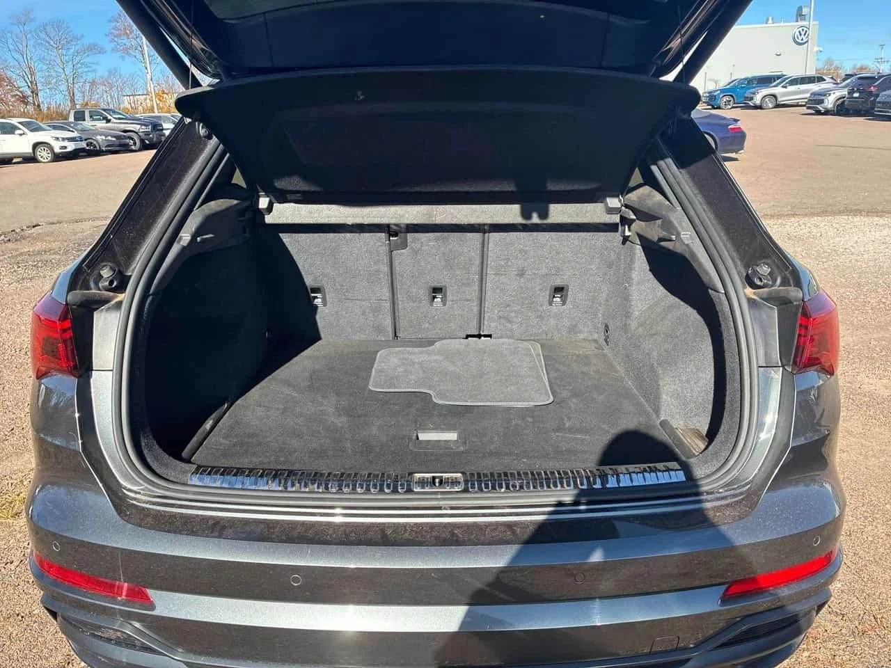Audi Q3, снимка 16 - Автомобили и джипове - 56728710
