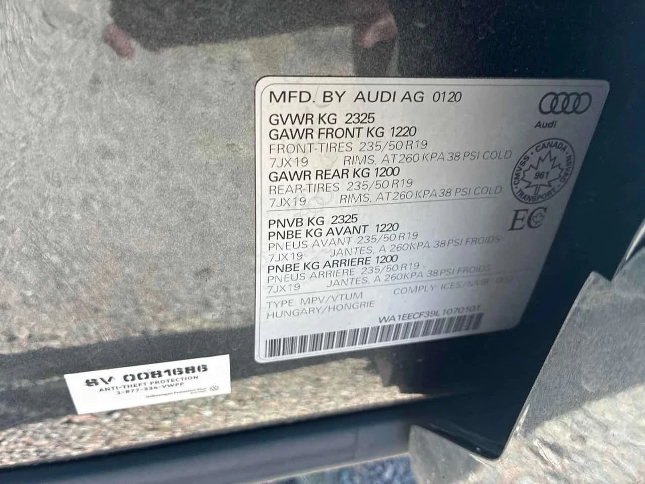 Audi Q3, снимка 12 - Автомобили и джипове - 56728710