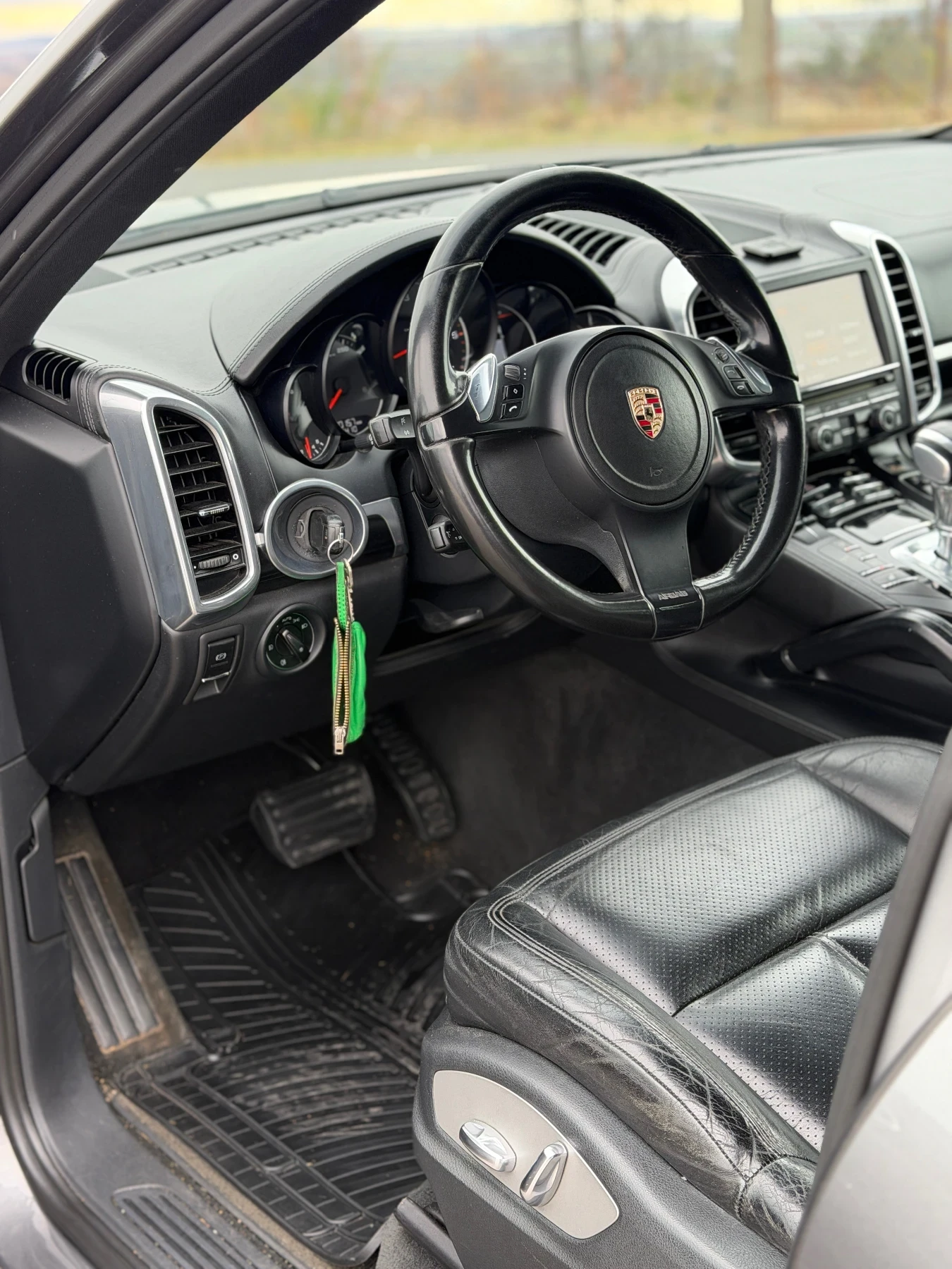 Porsche Cayenne 3.0D /245hp/Navi/Podgrev/, снимка 8 - Автомобили и джипове - 56730232