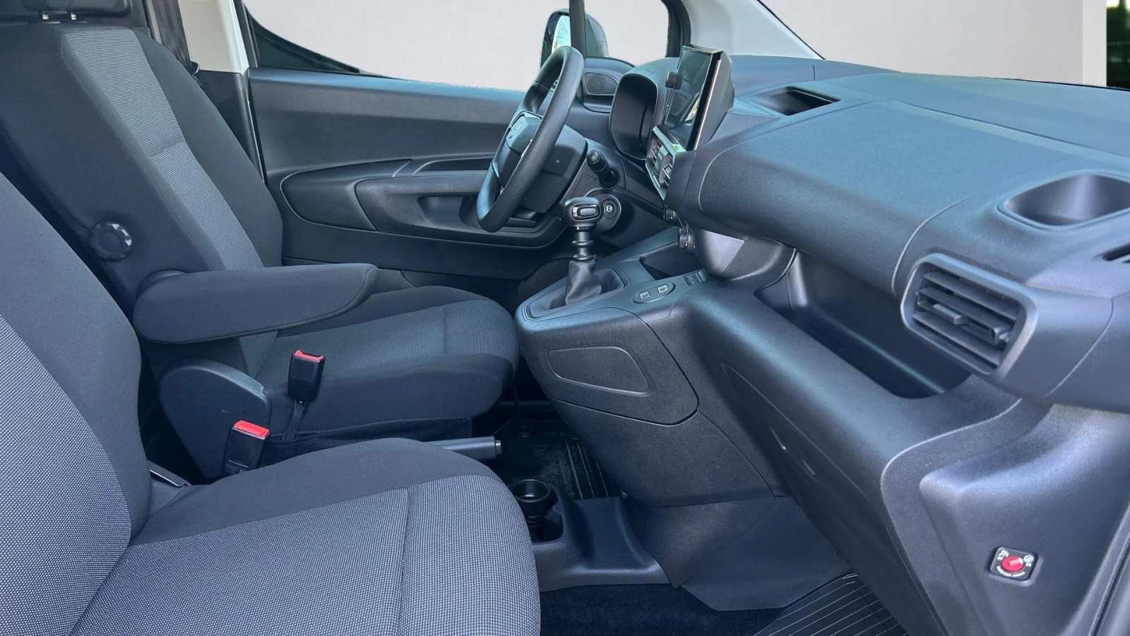 Toyota Proace 10 години ГАРАНЦИЯ!, Месечна вноска от 561 лв. - изображение 6