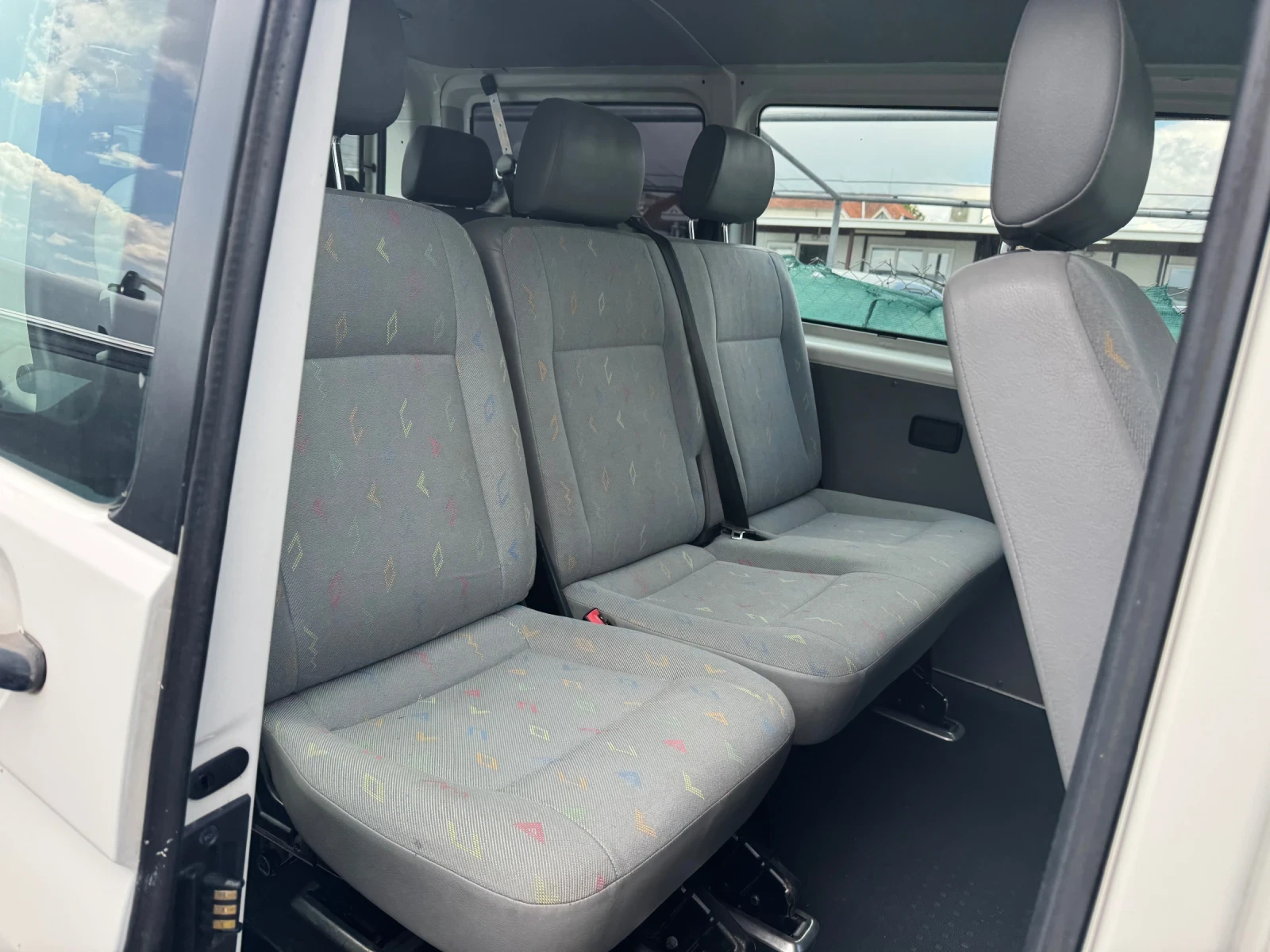 VW T5 2.5 TDI пътник - изображение 7
