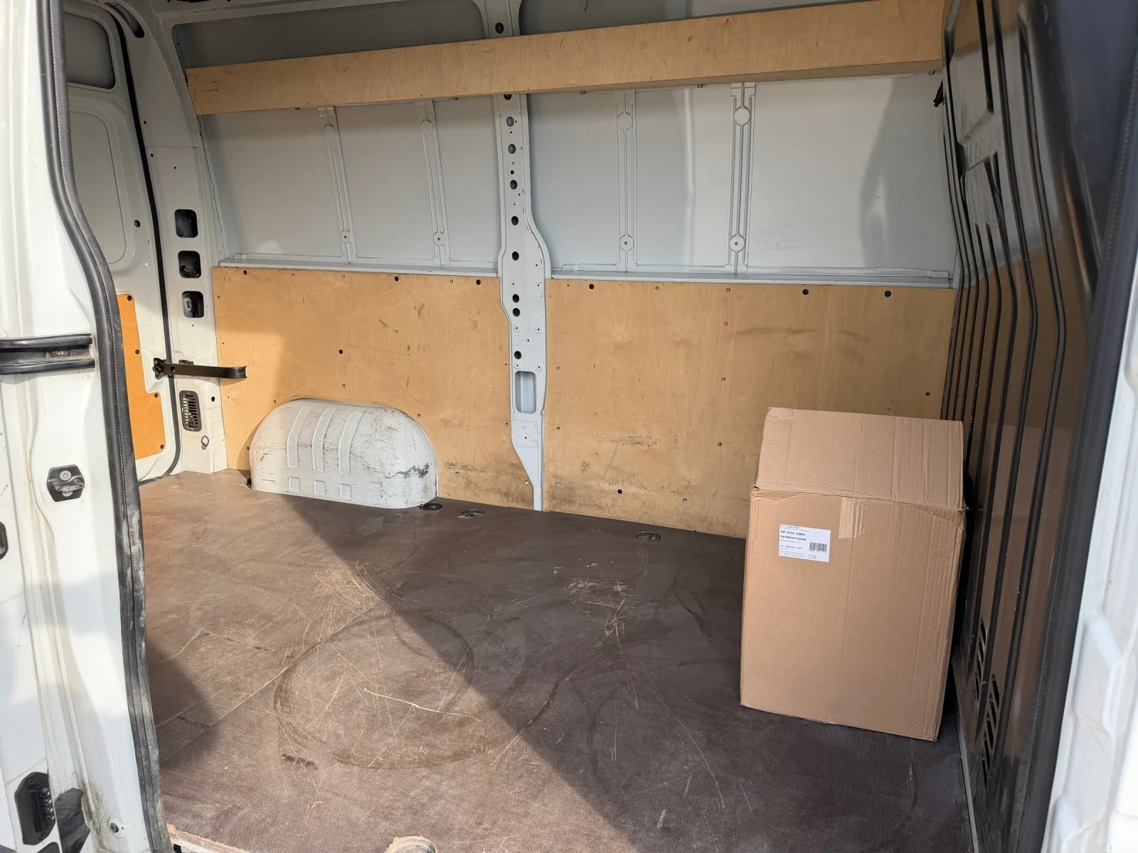 Nissan NV400 2.3dci Евро 6, снимка 13 - Бусове и автобуси - 53745598