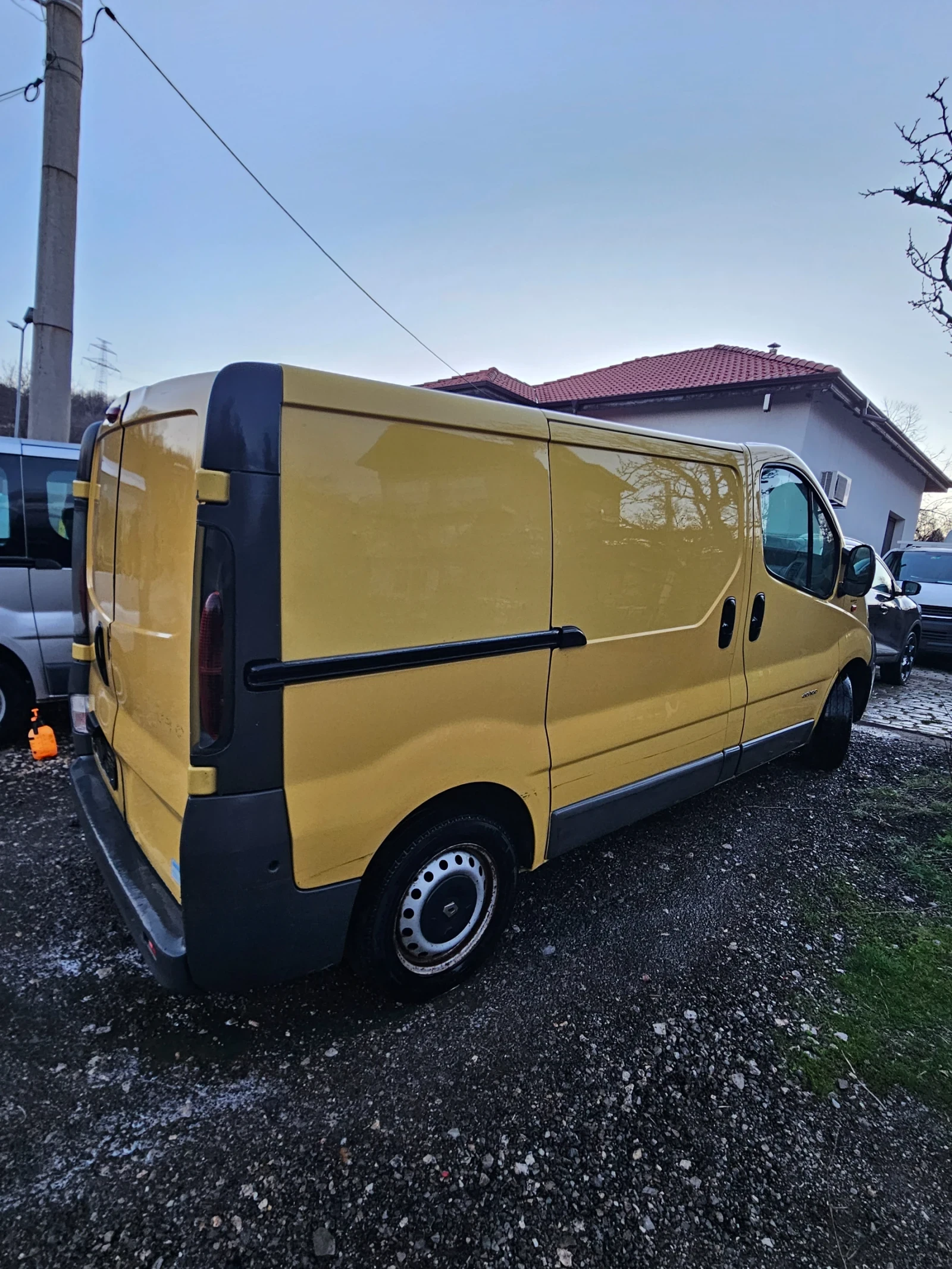 Renault Trafic 1.9 dci 100 hp , снимка 4 - Бусове и автобуси - 54103669