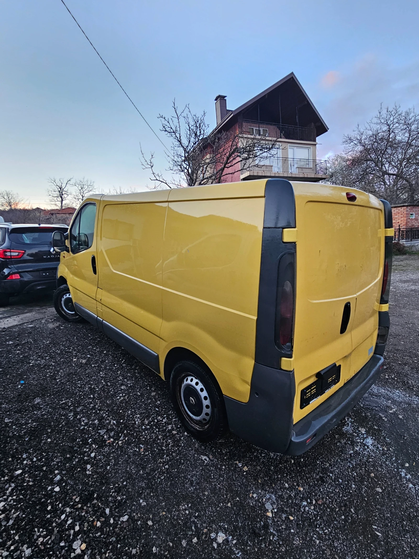 Renault Trafic 1.9 dci 100 hp , снимка 2 - Бусове и автобуси - 54103669