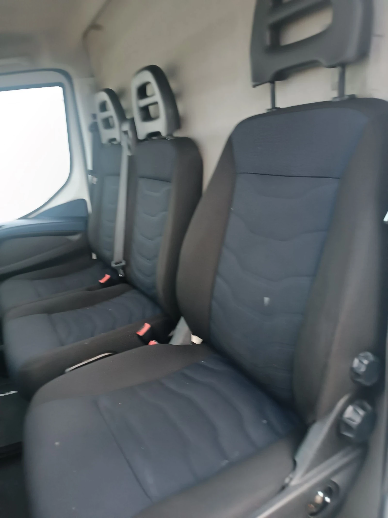 Iveco 35s12, снимка 11 - Бусове и автобуси - 54542744
