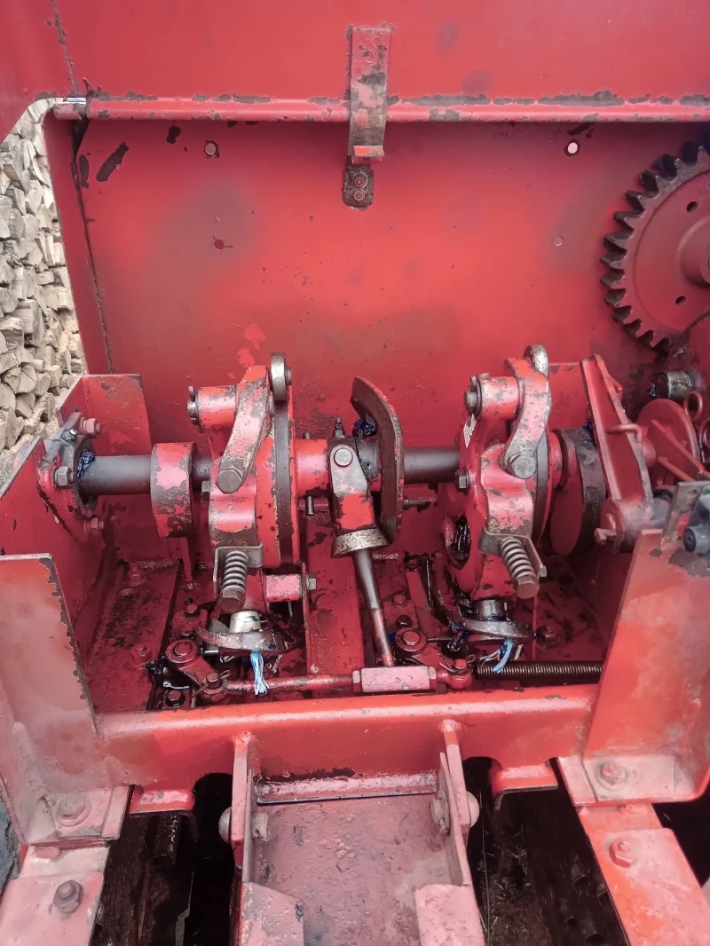 Трактор Беларус 80, снимка 13 - Селскостопанска техника - 52631812