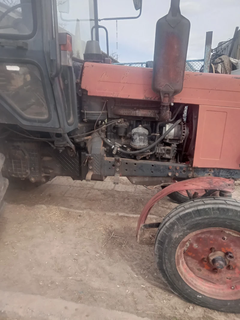 Трактор Беларус 80, снимка 6 - Селскостопанска техника - 52631812