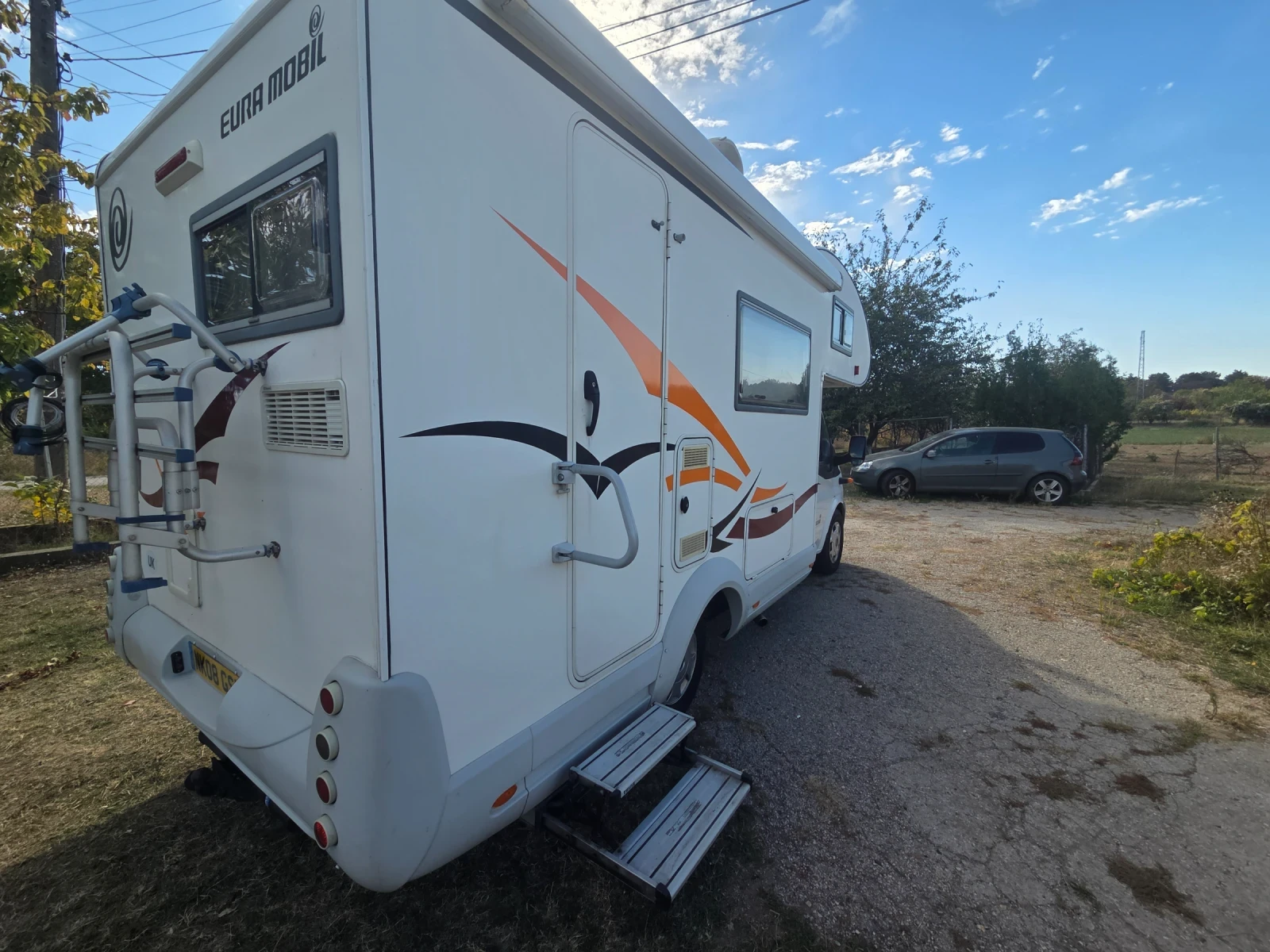 Кемпер Euramobil Ford transit , снимка 14 - Каравани и кемпери - 56376138