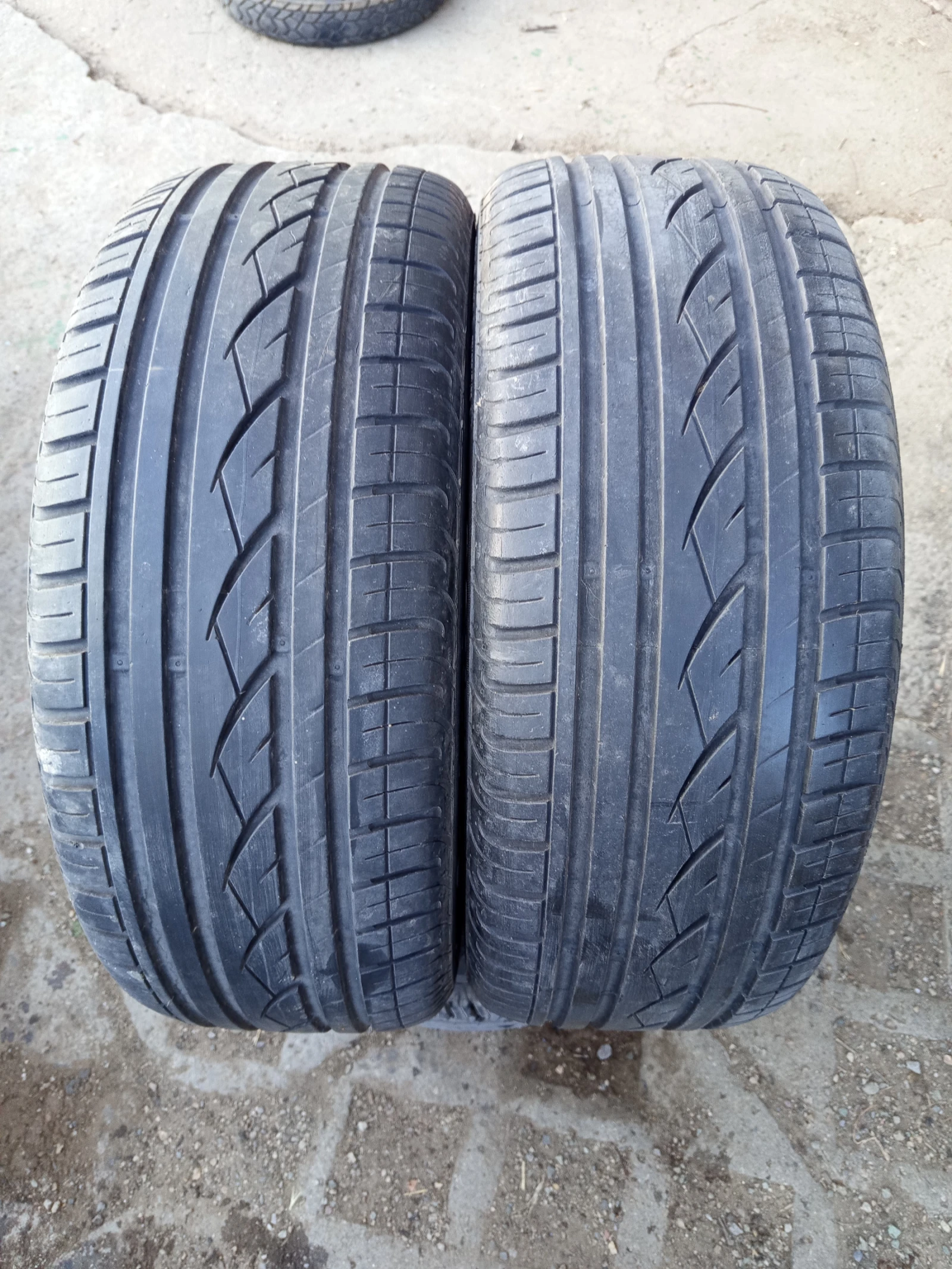 Гуми Летни 225/55R17