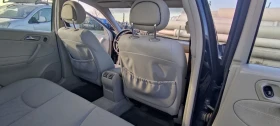 Mercedes-Benz C 200, снимка 13