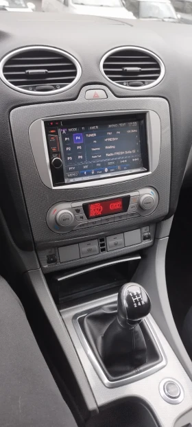Ford Focus MK2 facelift 1.6 бензин , снимка 10