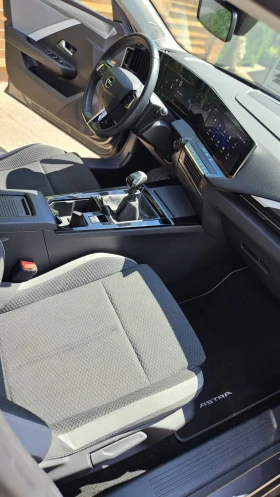 Opel Astra 1.2 , снимка 15