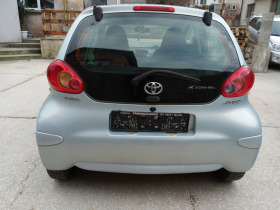 Toyota Aygo 1.0 VVT-I Като Нова!!!, снимка 5 - Автомобили и джипове - 44929395