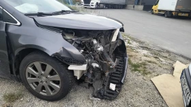 Toyota Avensis - 1750 € - 35439641 3