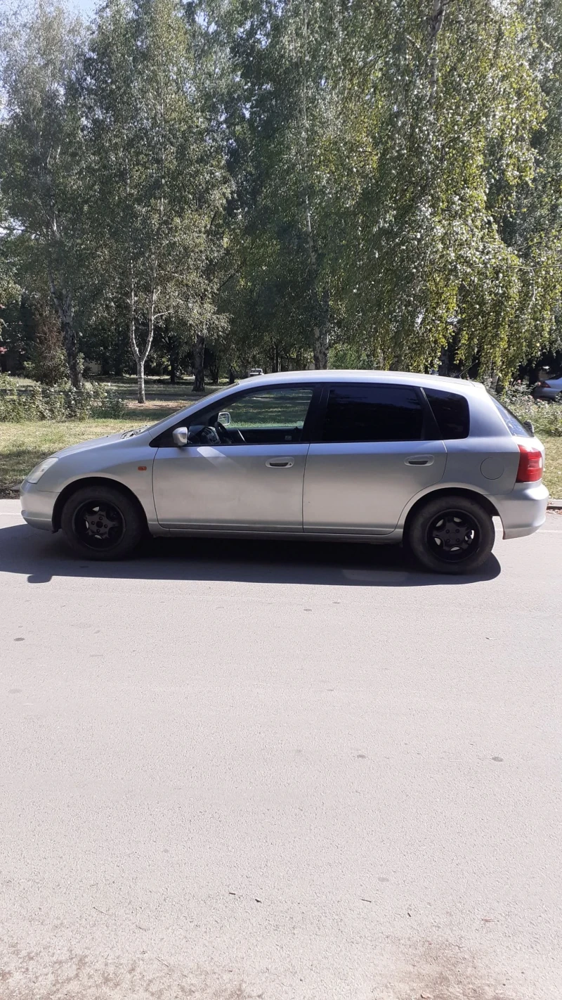 Honda Civic 1.6 V-tec, снимка 4 - Автомобили и джипове - 43744946