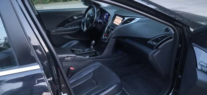 Hyundai Grandeur Azera, снимка 10 - Автомобили и джипове - 52580074