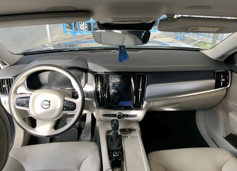 Volvo S90 2.0D3 MOMENTUM* DIGITAL* КОЖА* ОТЛИЧЕН* ОФЕРТА, снимка 7 - Автомобили и джипове - 52708949