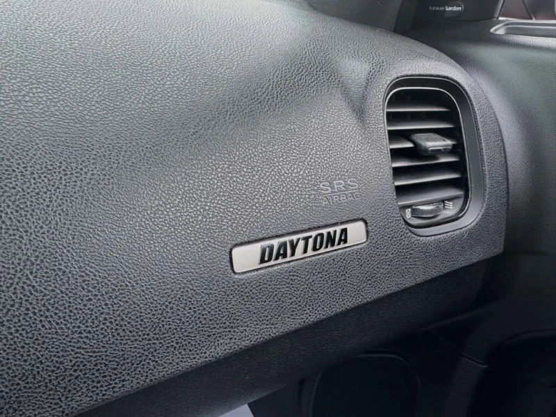 Dodge Charger R/T* RWD* АвтоКредит* (ЦЕНА ДО БГ), снимка 15 - Автомобили и джипове - 52817350