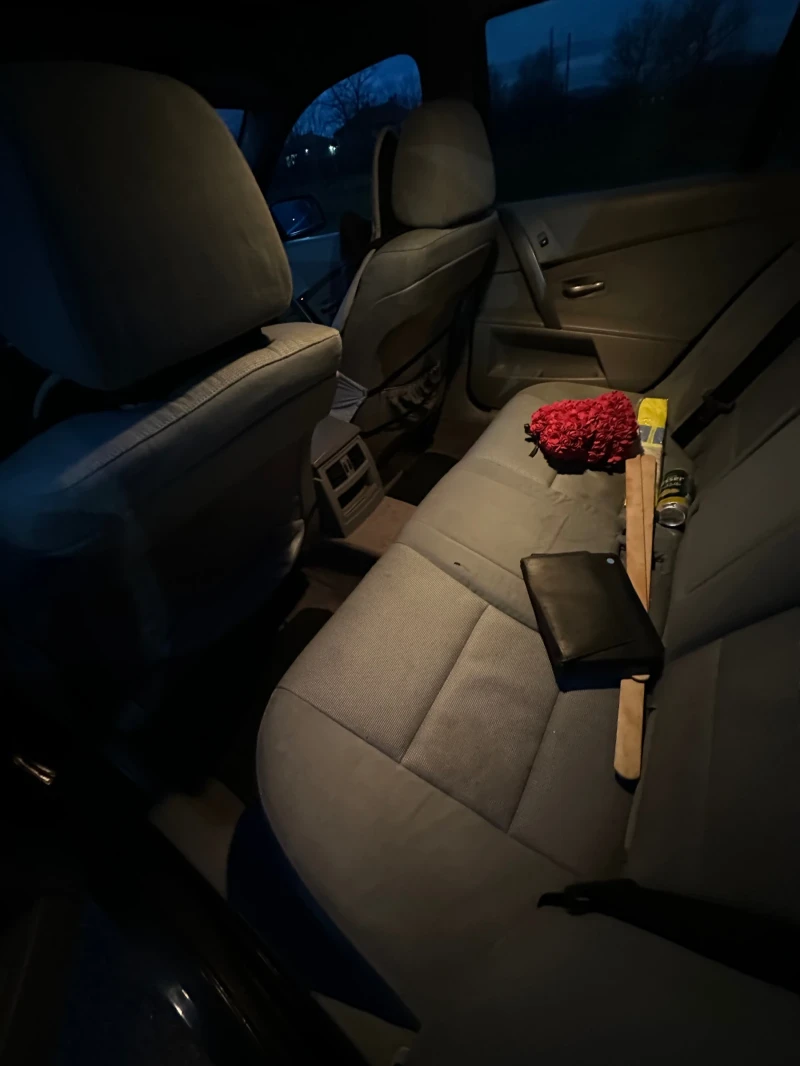 BMW 520, снимка 8 - Автомобили и джипове - 52818999