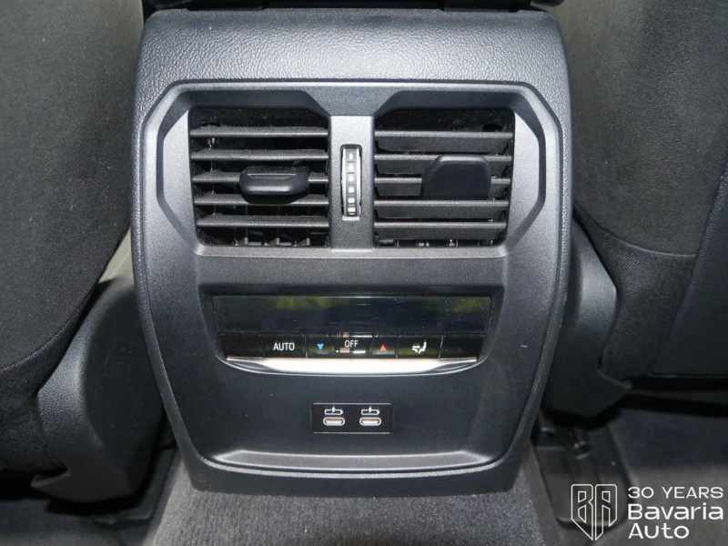 BMW i4 40 eDrive M Sport Paket, снимка 12 - Автомобили и джипове - 52834310