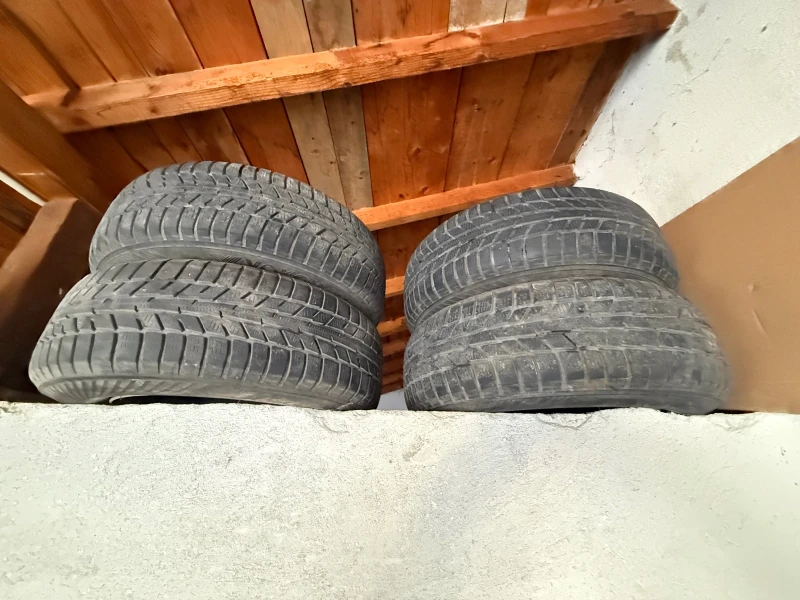 Mercedes-Benz 123 300D, снимка 15 - Автомобили и джипове - 53008371