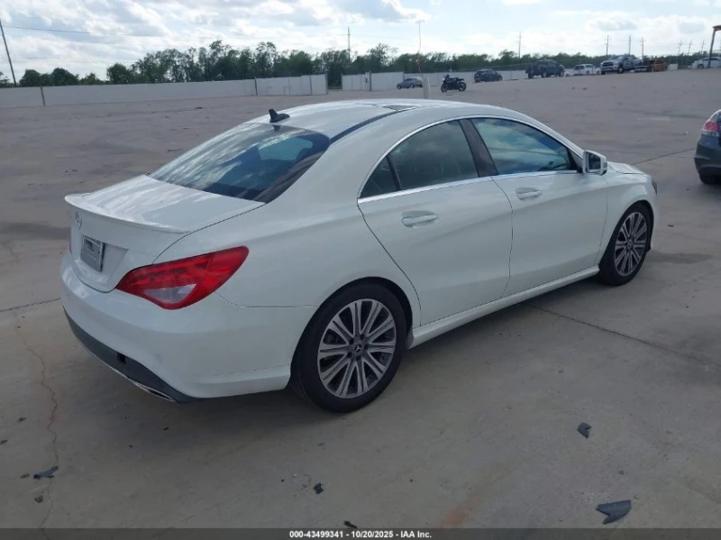 Mercedes-Benz CLA 250 2l, снимка 4 - Автомобили и джипове - 53215430