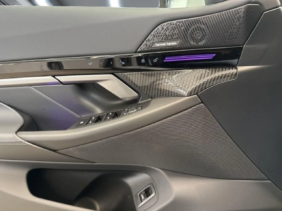 BMW 520 i = M-Sport = Shadow Line  | Mobile.bg   5