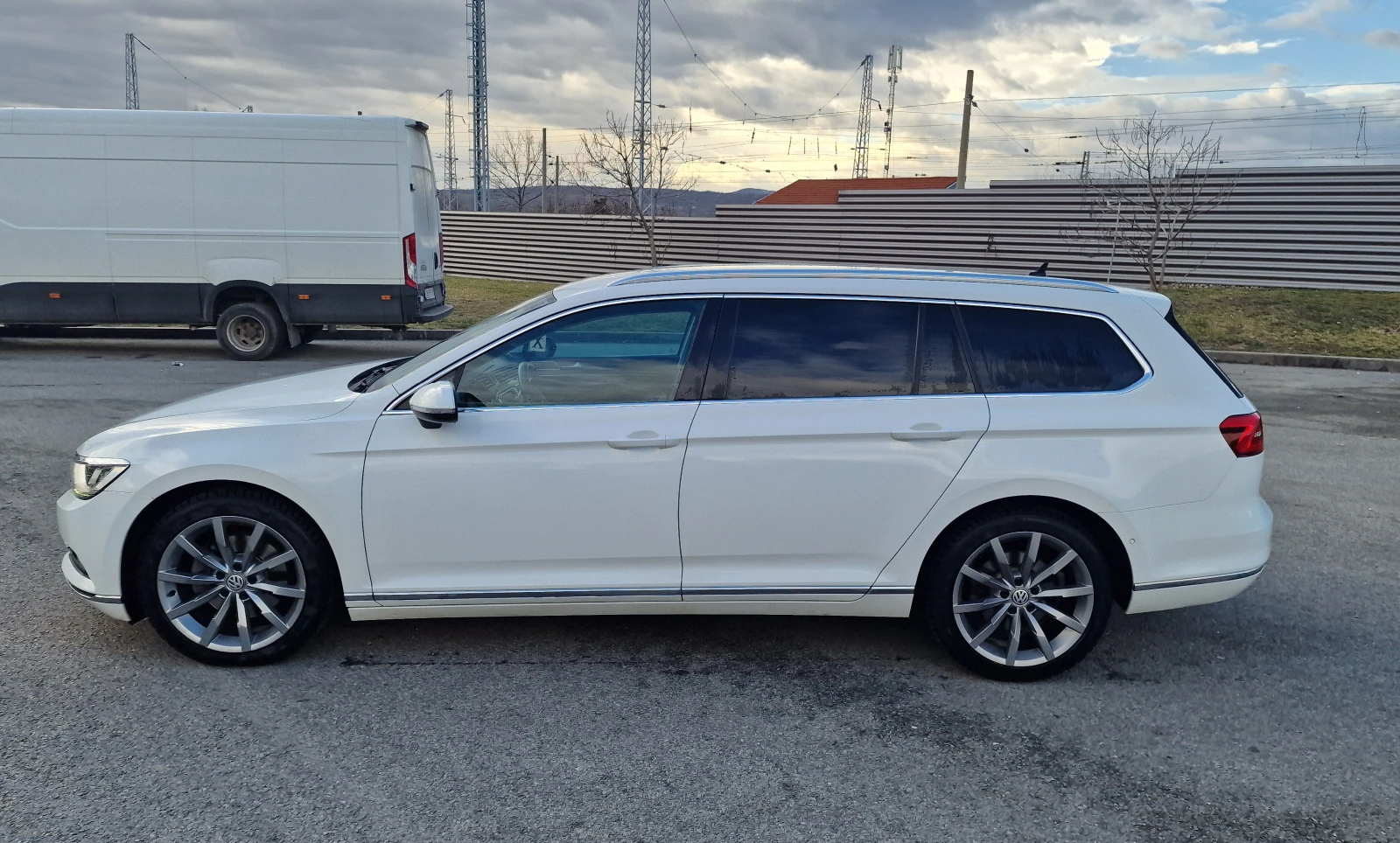 VW Passat 2.0 TDi Digital - изображение 5