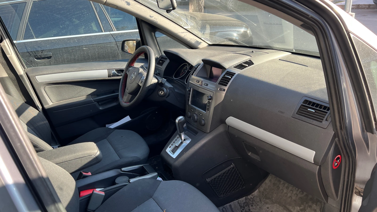 Opel Zafira 1.9 tdci - изображение 3