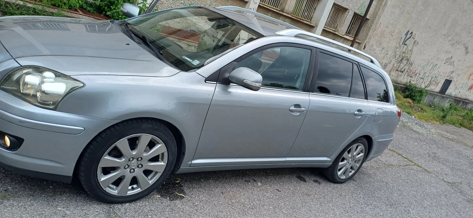 Toyota Avensis  - изображение 4