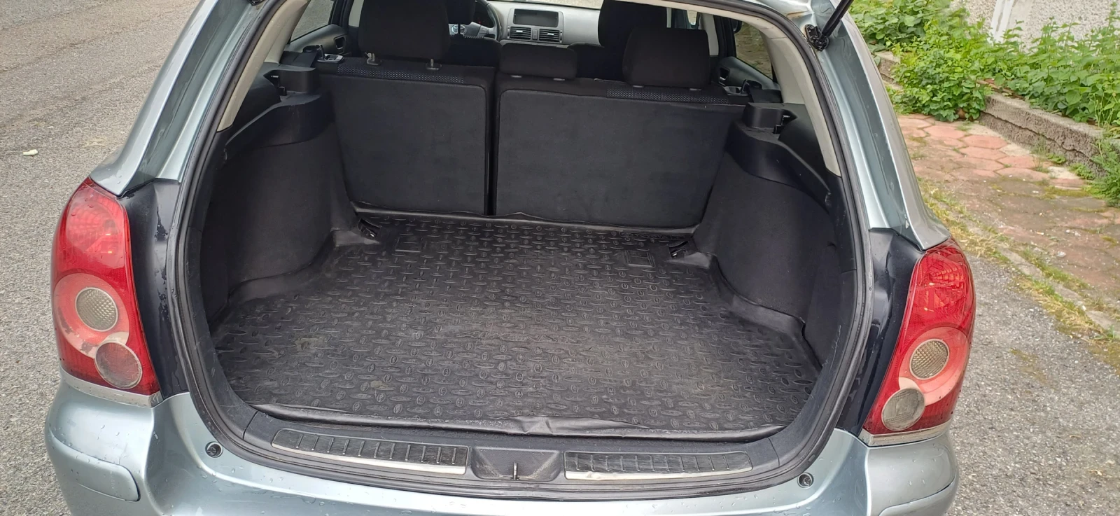 Toyota Avensis  - изображение 7
