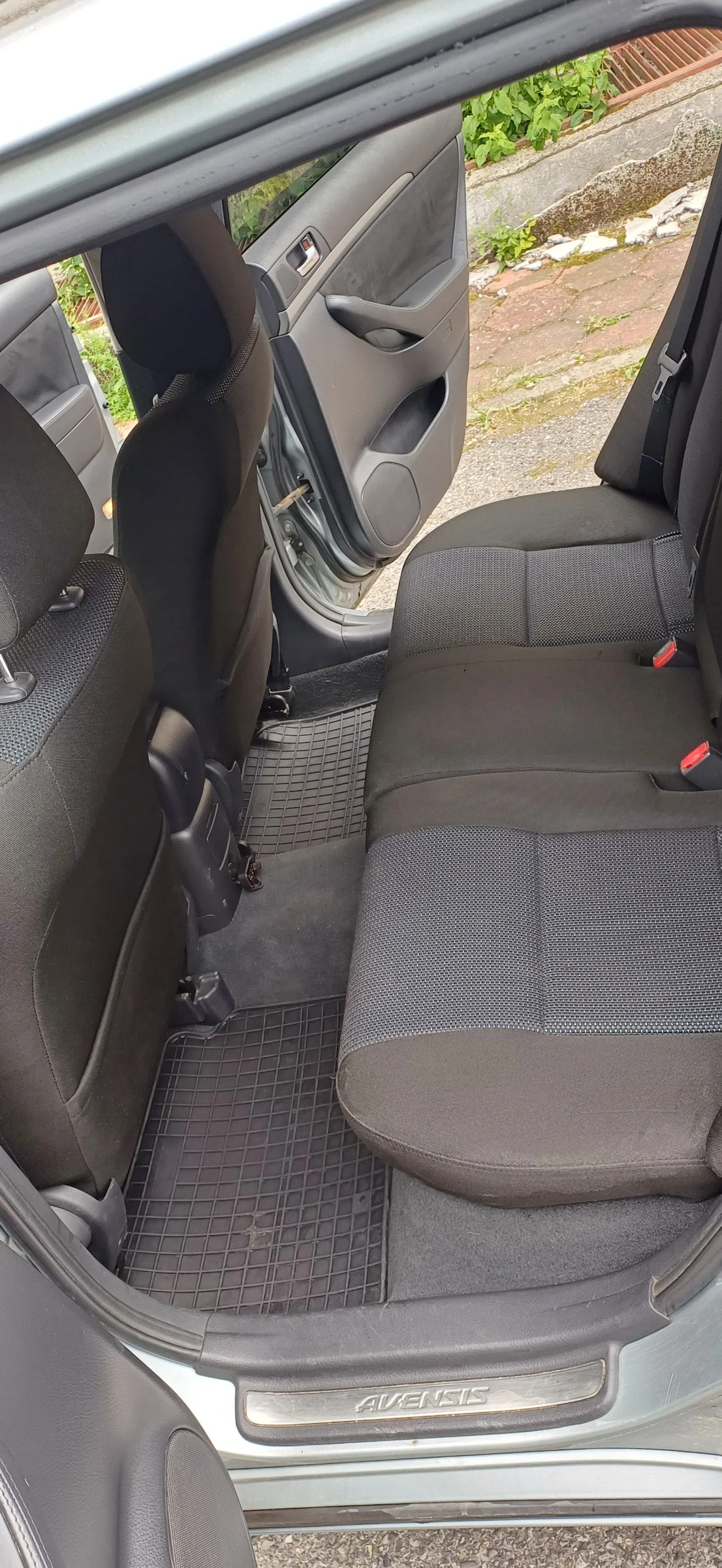 Toyota Avensis  - изображение 8