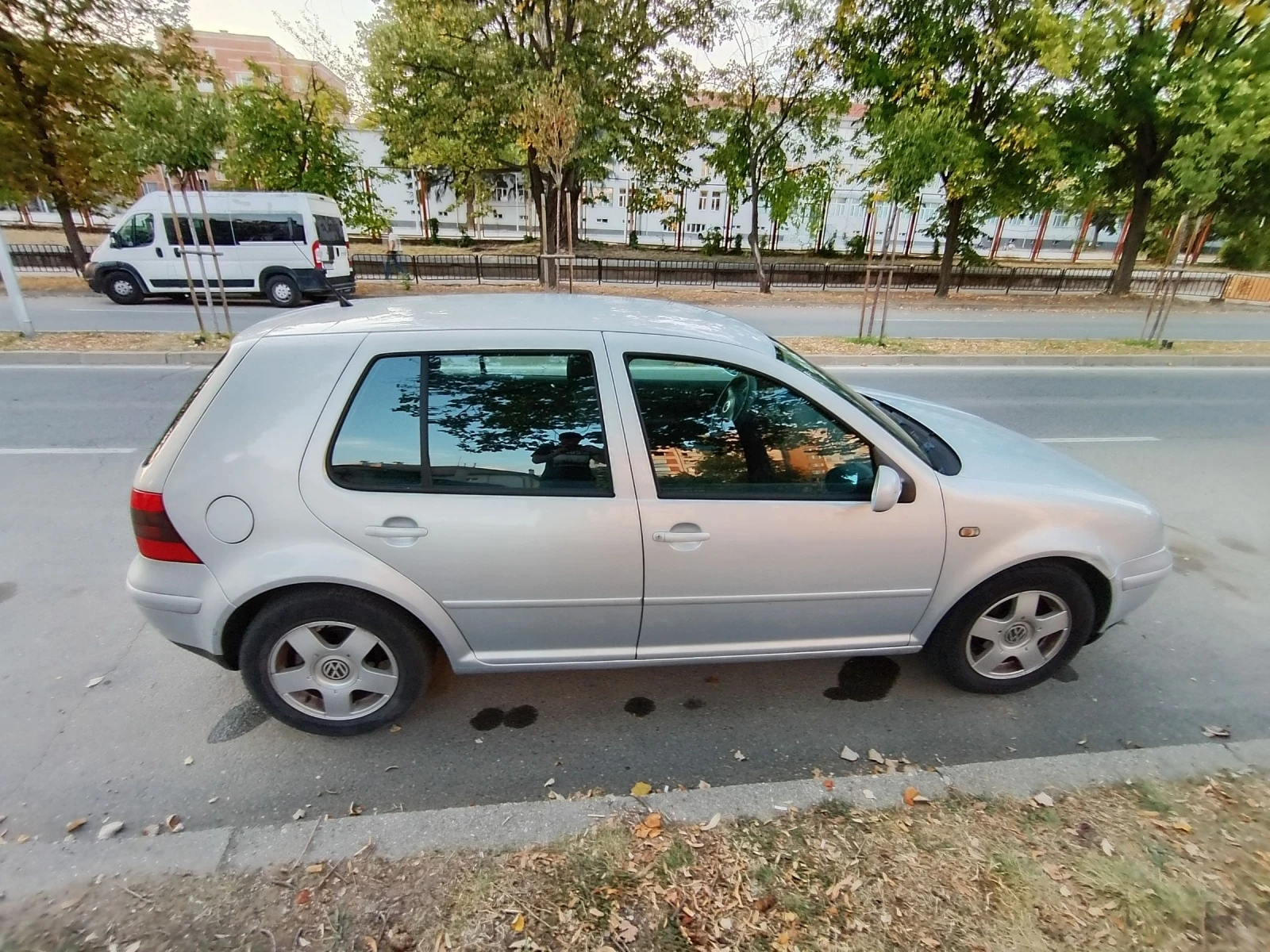 VW Golf 1.6 101к.с. - изображение 5