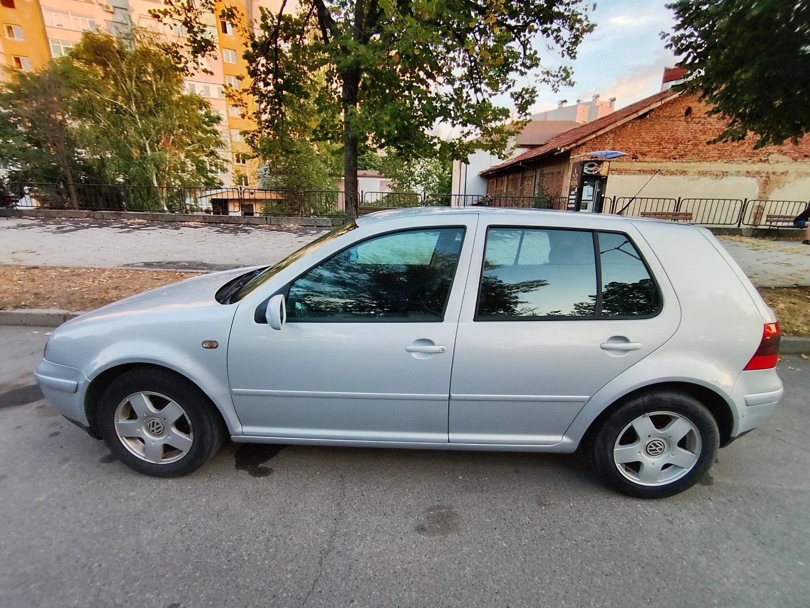 VW Golf 1.6 101к.с. - изображение 3