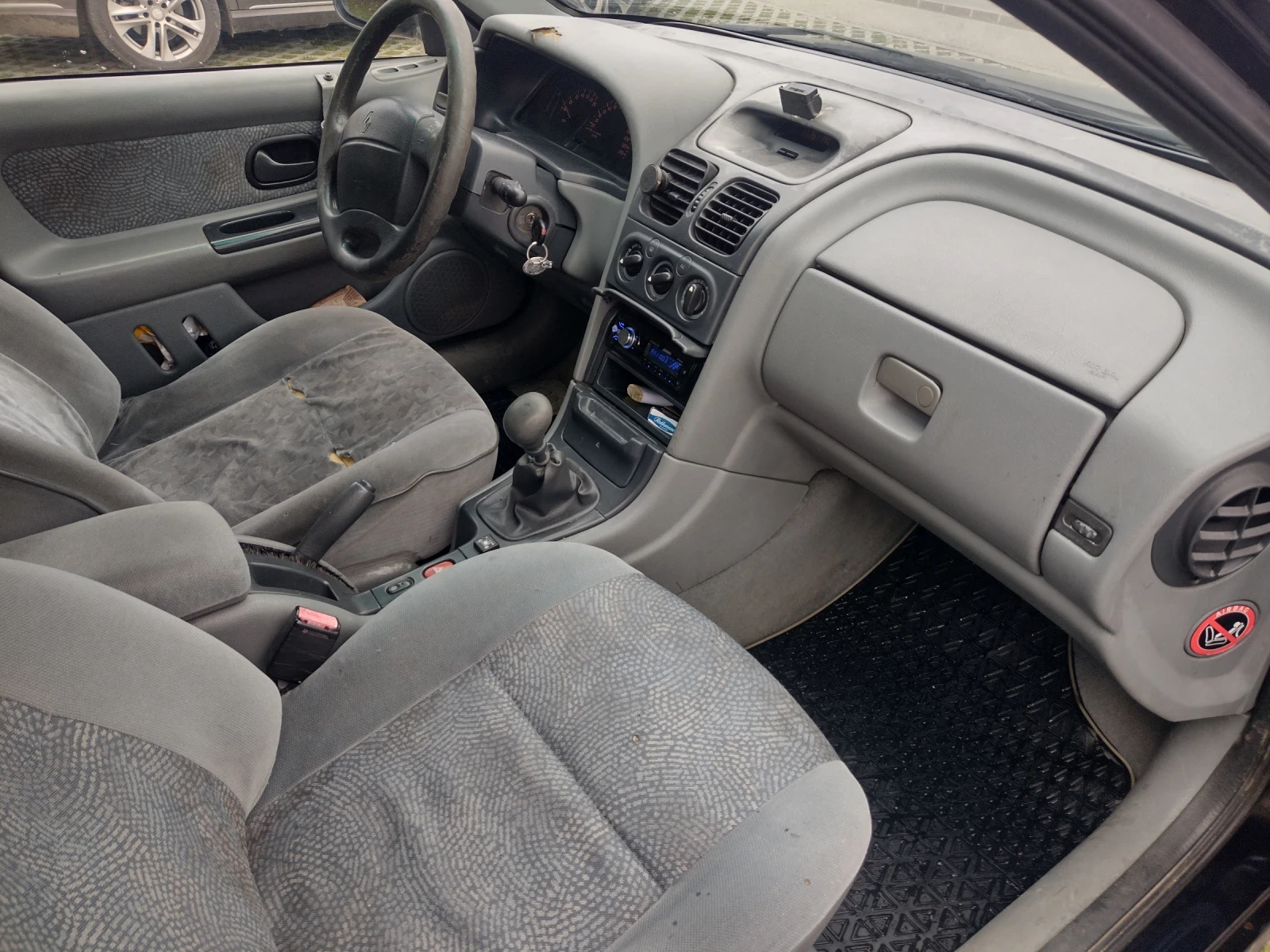 Renault Laguna 1.6i LPG - изображение 10