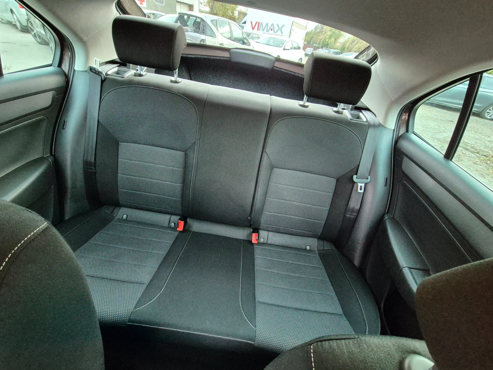 Skoda Rapid | Mobile.bg   7