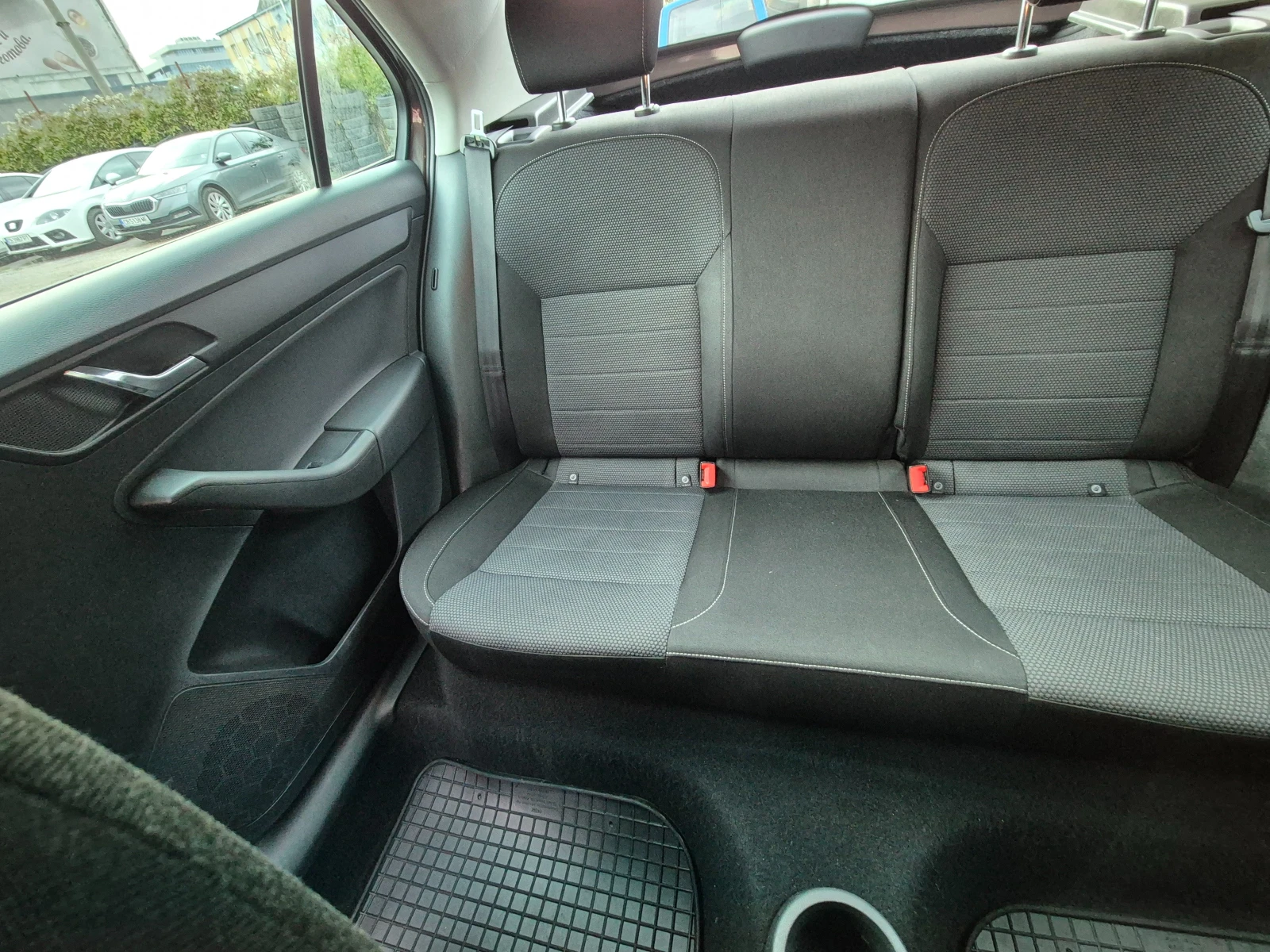 Skoda Rapid | Mobile.bg   11