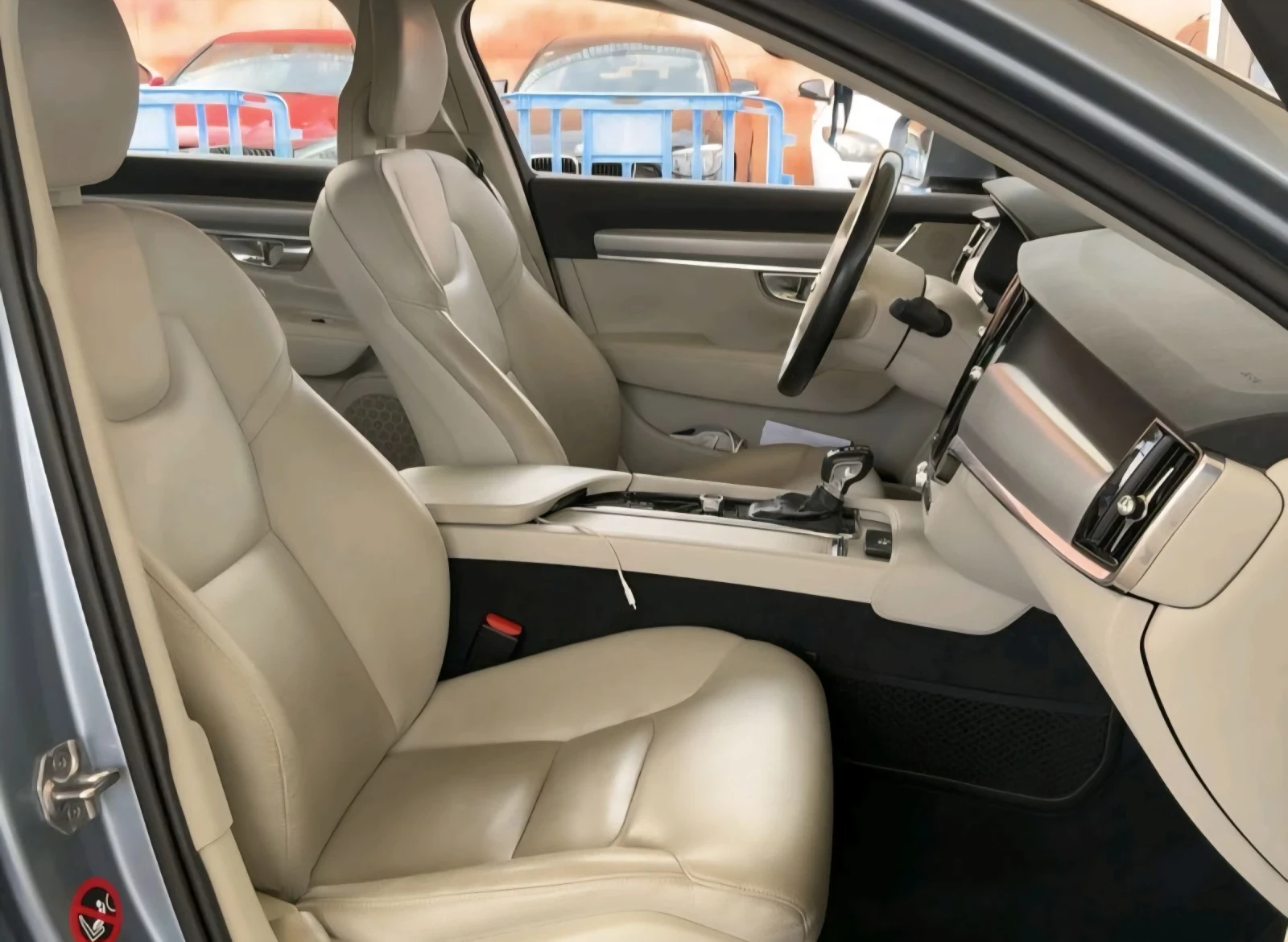 Volvo S90 2.0D3 MOMENTUM* DIGITAL* КОЖА* ОТЛИЧЕН* ОФЕРТА - изображение 9