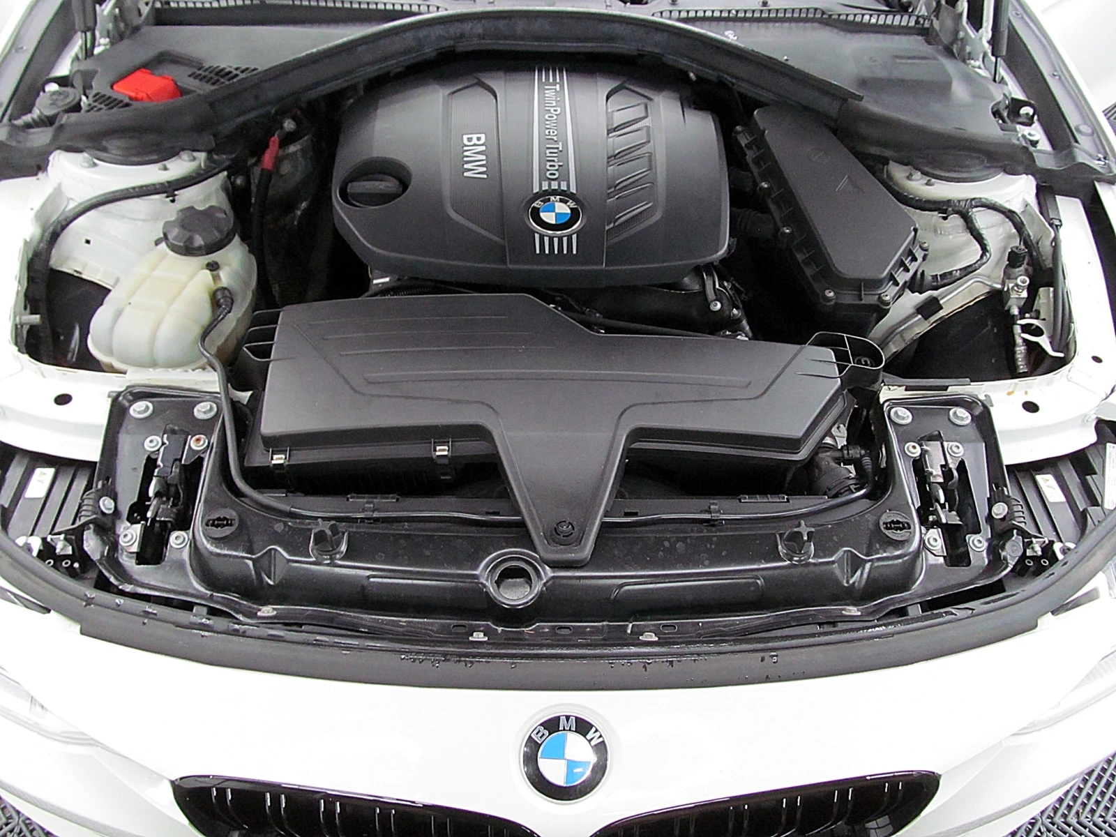 BMW 320 SPORT/Dynamic Drive/KeylessGO/KAMERA/�������� ��-� | Mobile.bg � ����������� 17