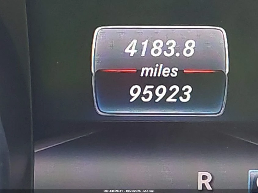 Mercedes-Benz CLA 250 2l - изображение 7