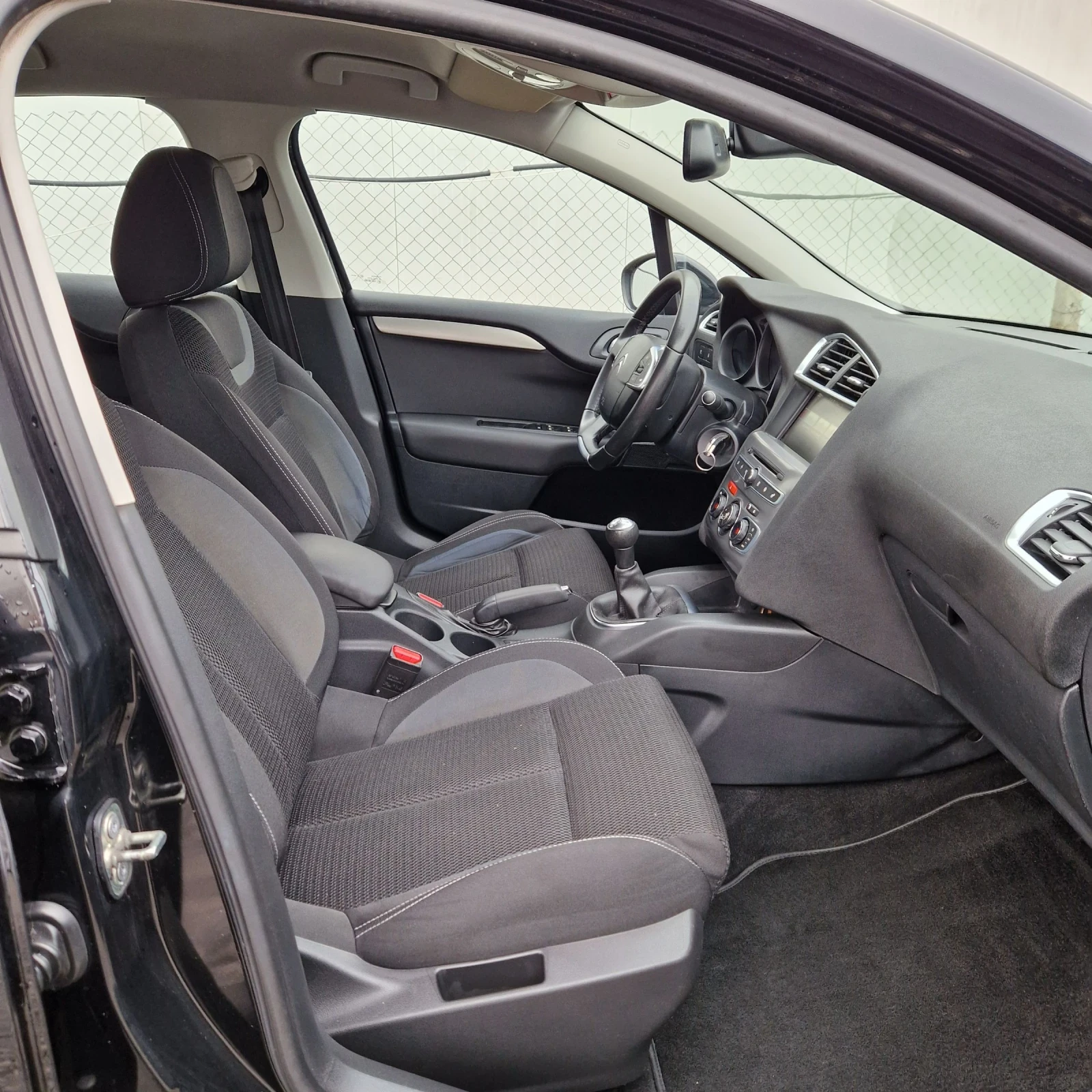 Citroen C4 1.6HDi 99�.� | Mobile.bg � ����������� 11