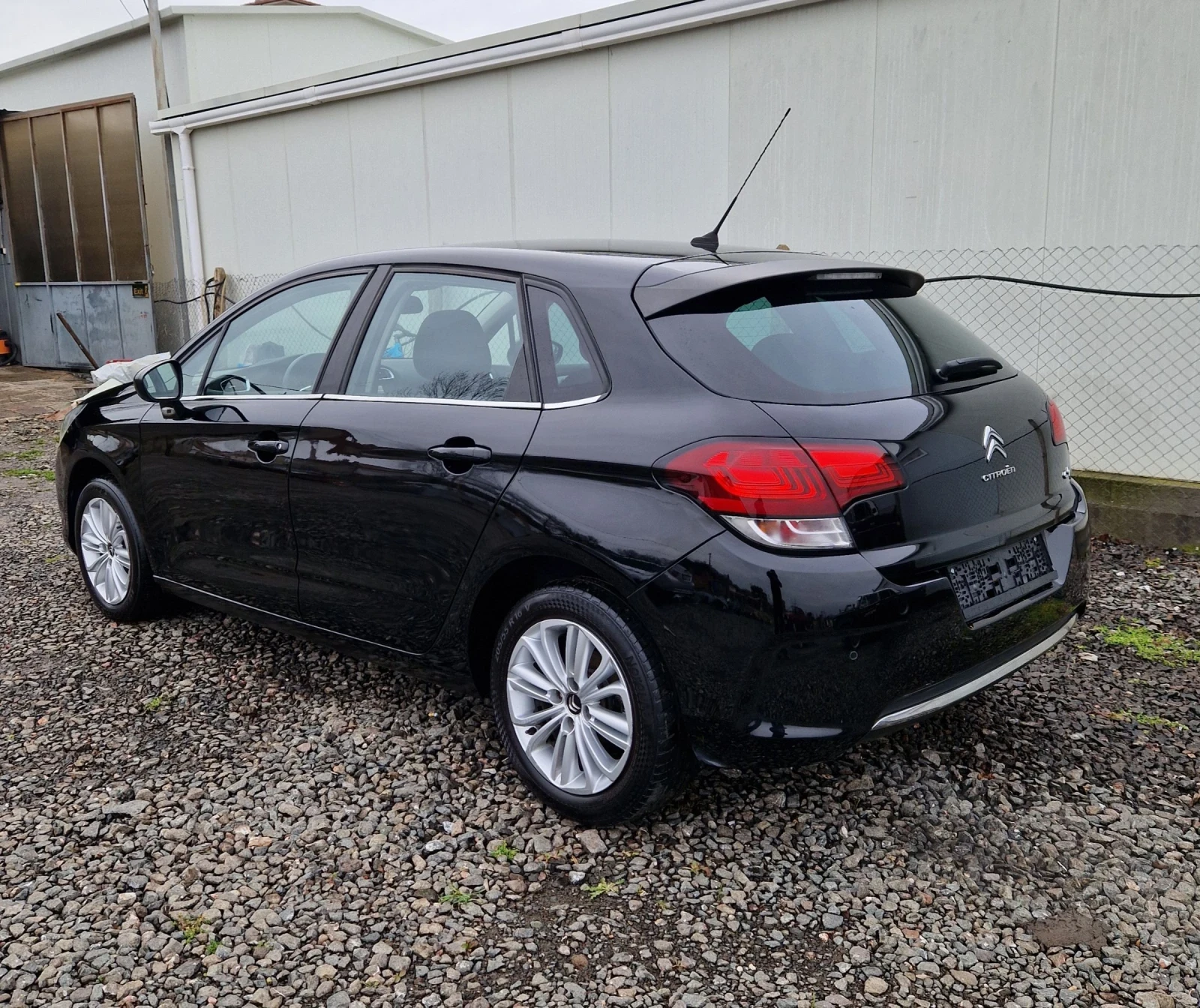 Citroen C4 1.6HDi 99к.с - изображение 6