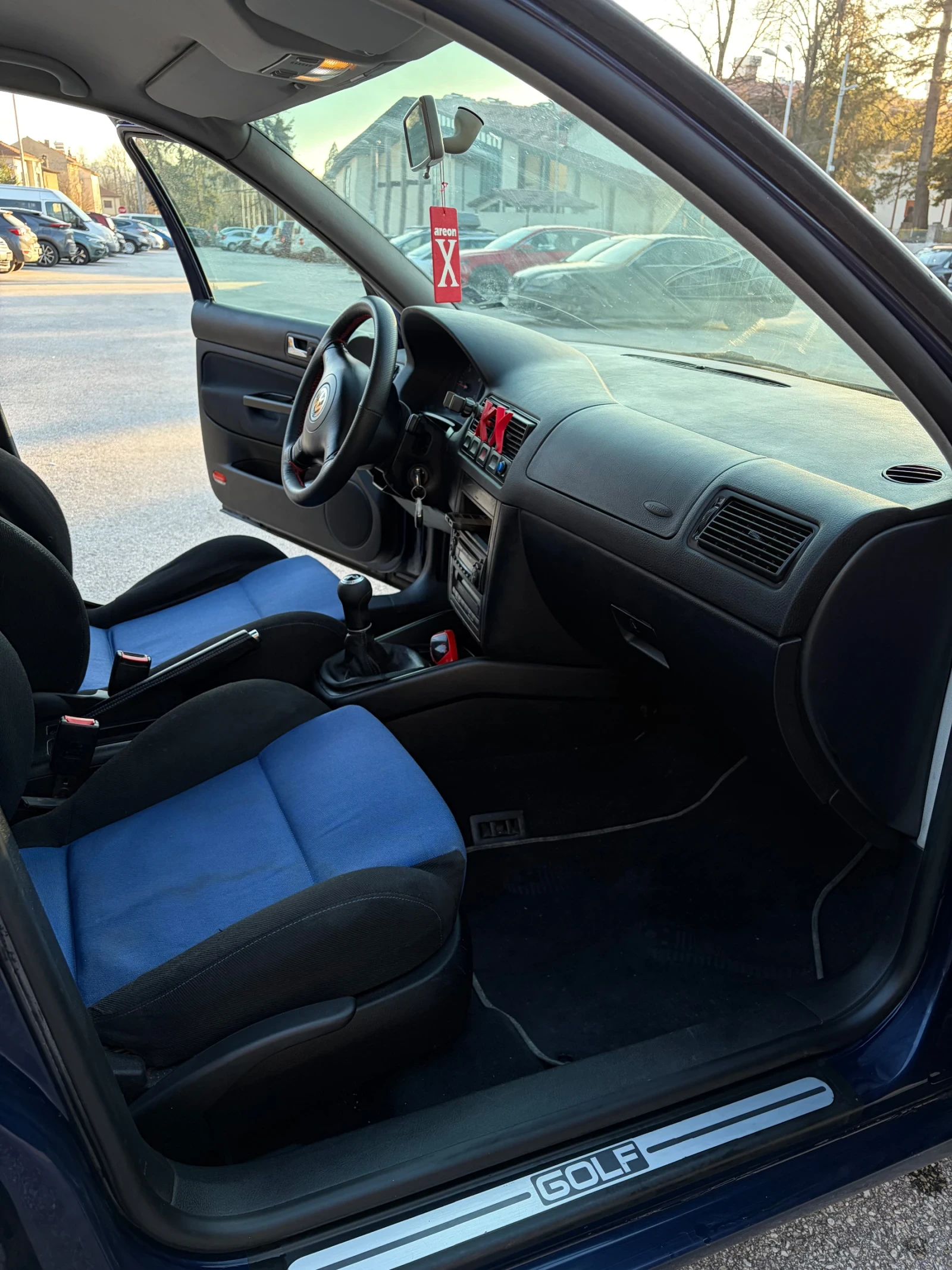 VW Golf  - изображение 6