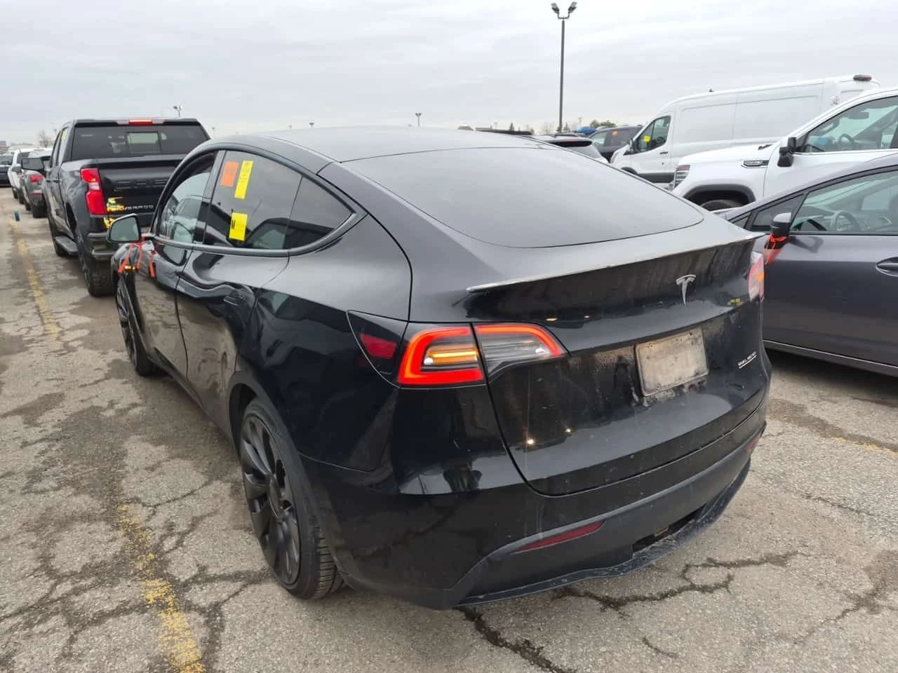 Tesla Model Y  | PERFORMANCE | DUAL MOTOR | 4X4 | ДВЕ КАРТИ | , снимка 4 - Автомобили и джипове - 54125252
