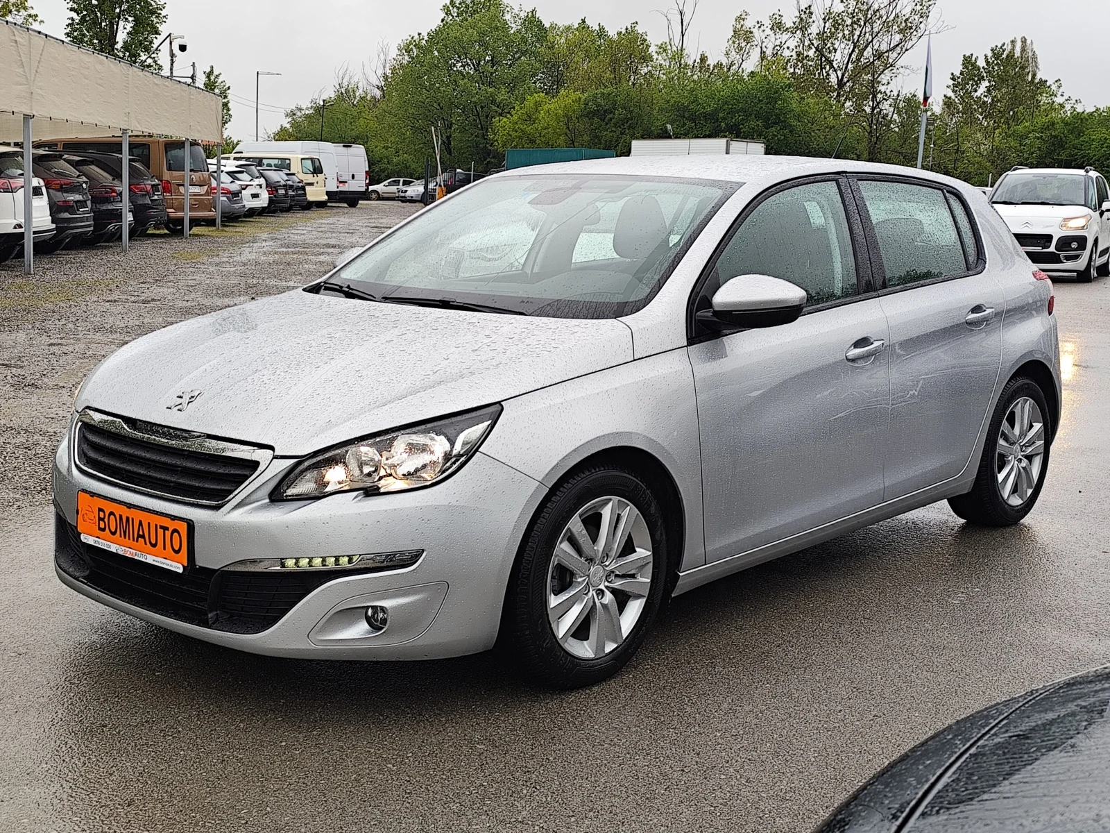 Peugeot 308 1.6HDi* EURO5B* LED* 